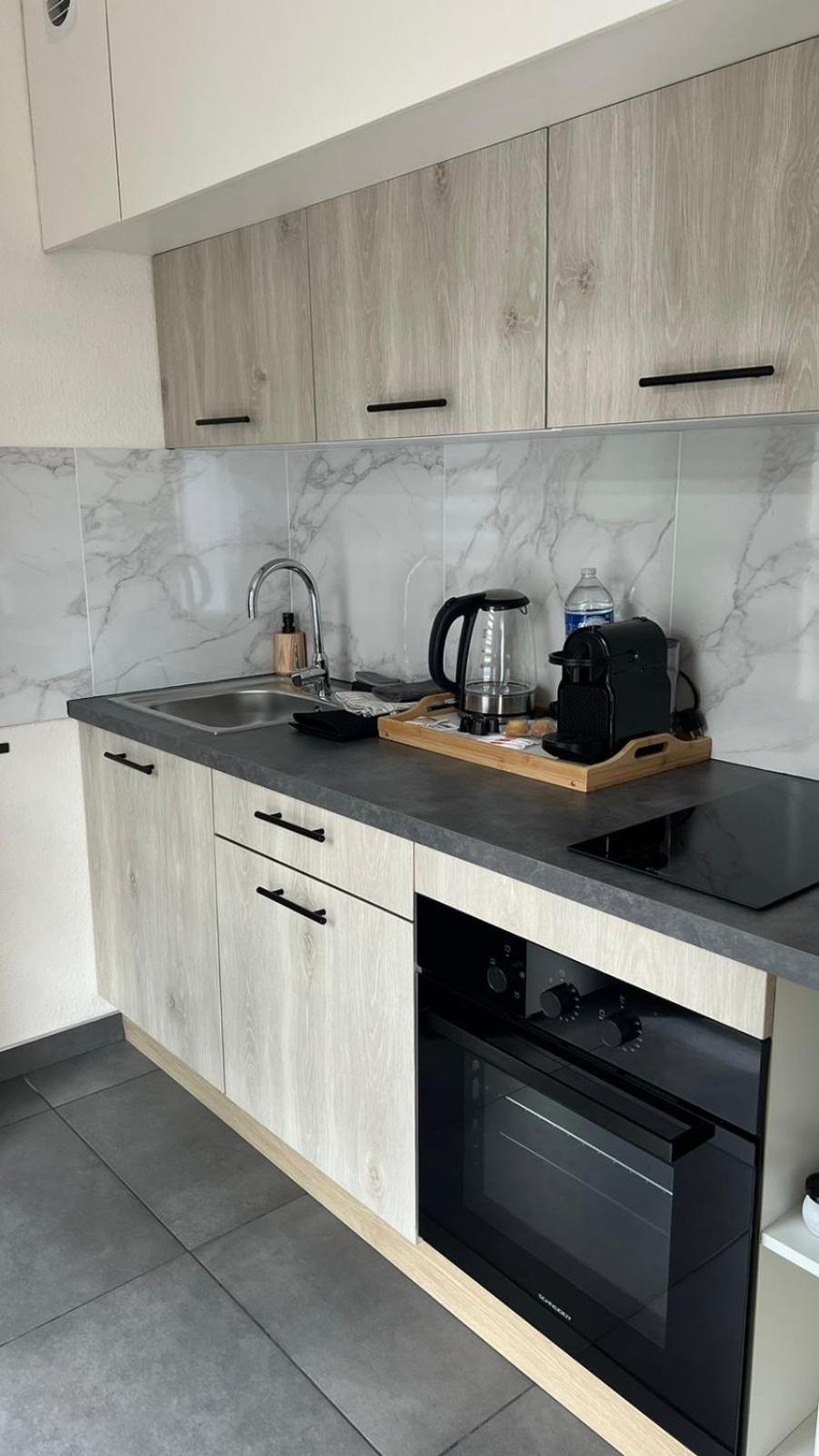 Apartment Superbe Equipe, Coins Cosy A Gare, 50m2, Parking Prive, Balcon, 2p