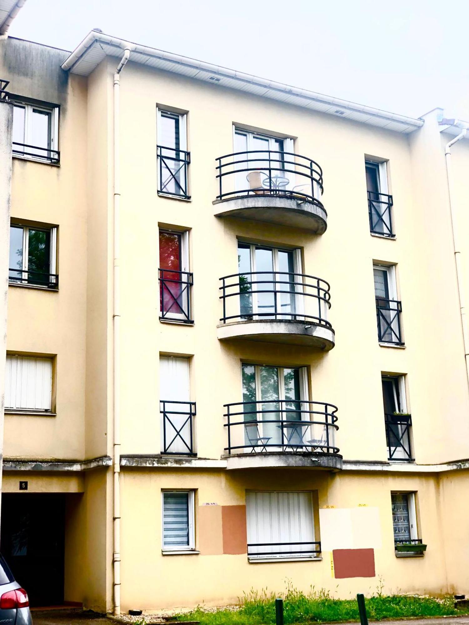 Superbe Equipe, Coins Cosy A Gare, 50m2, Parking Prive, Balcon, 2p Metz
